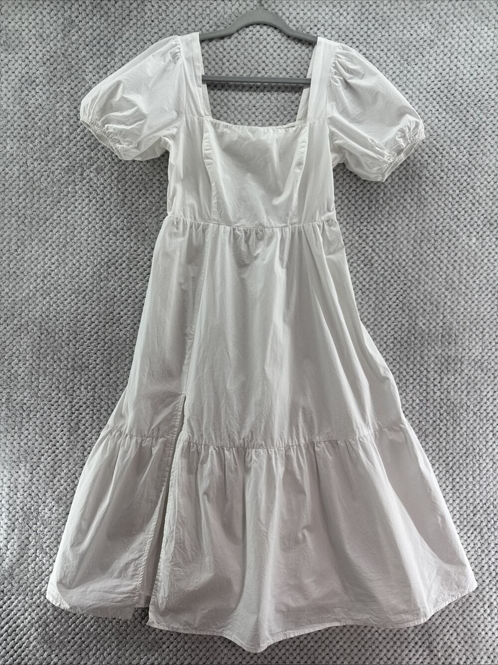 ASTR The Label Poplin Puff Sleeve Tiered Midi Dress Womens M White Front Slit